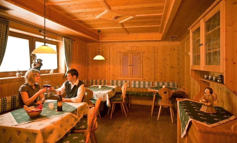 Hotel Schmalzlhof Rasun di Sopra Extérieur photo