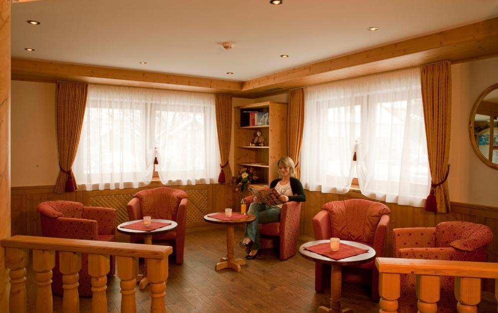 Hotel Schmalzlhof Rasun di Sopra Extérieur photo